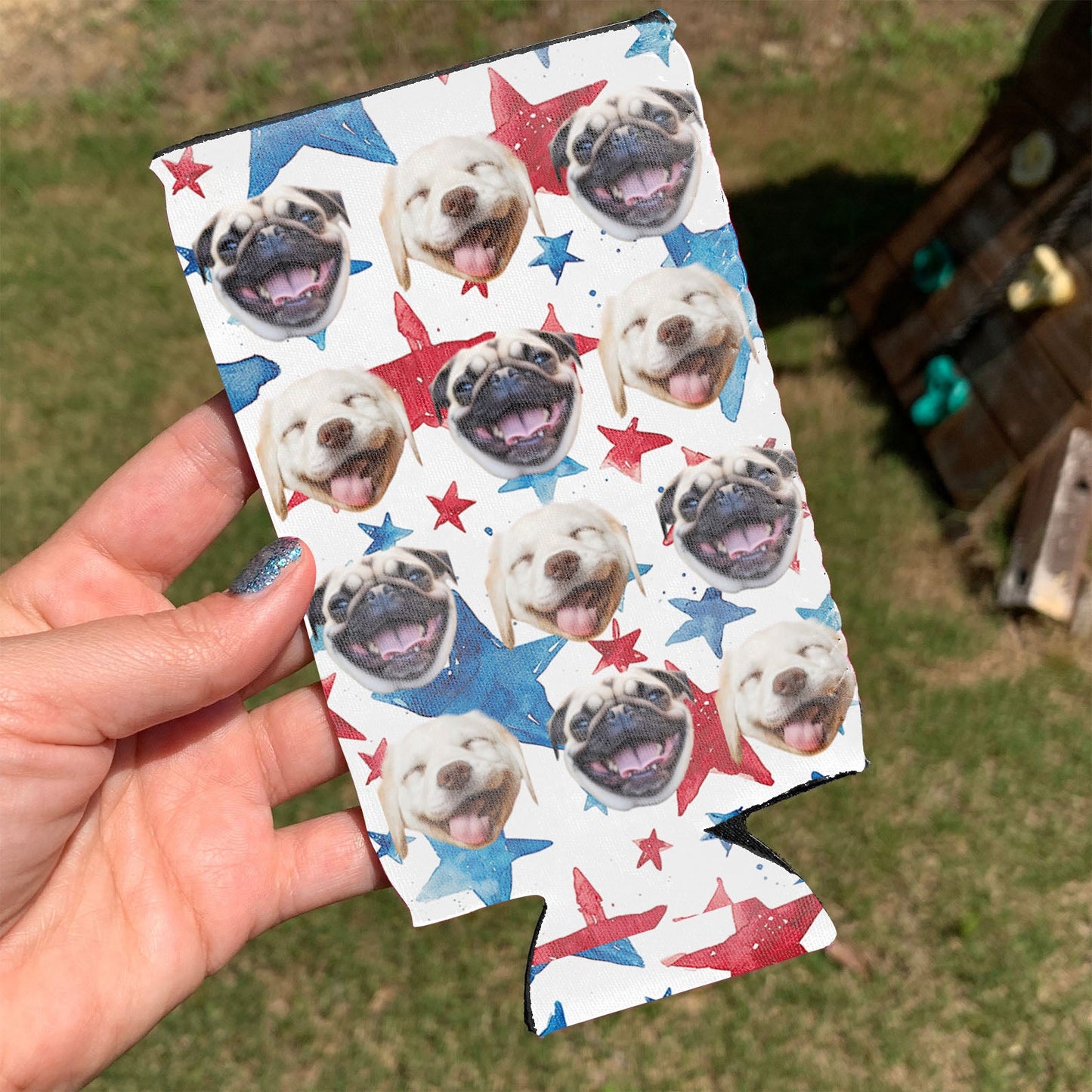 Enfriador de latas personalizado con patas y estrellas patrióticas | Soporte para latas con foto de mascota personalizado | Funda para latas del 4 de julio | Regalo del Día de la Independencia 682393