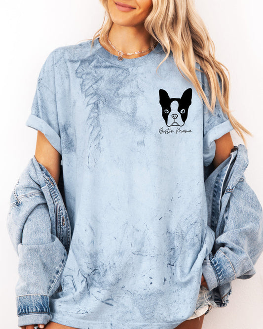Camiseta Boston Terrier "Dog Mom" de Comfort Colors