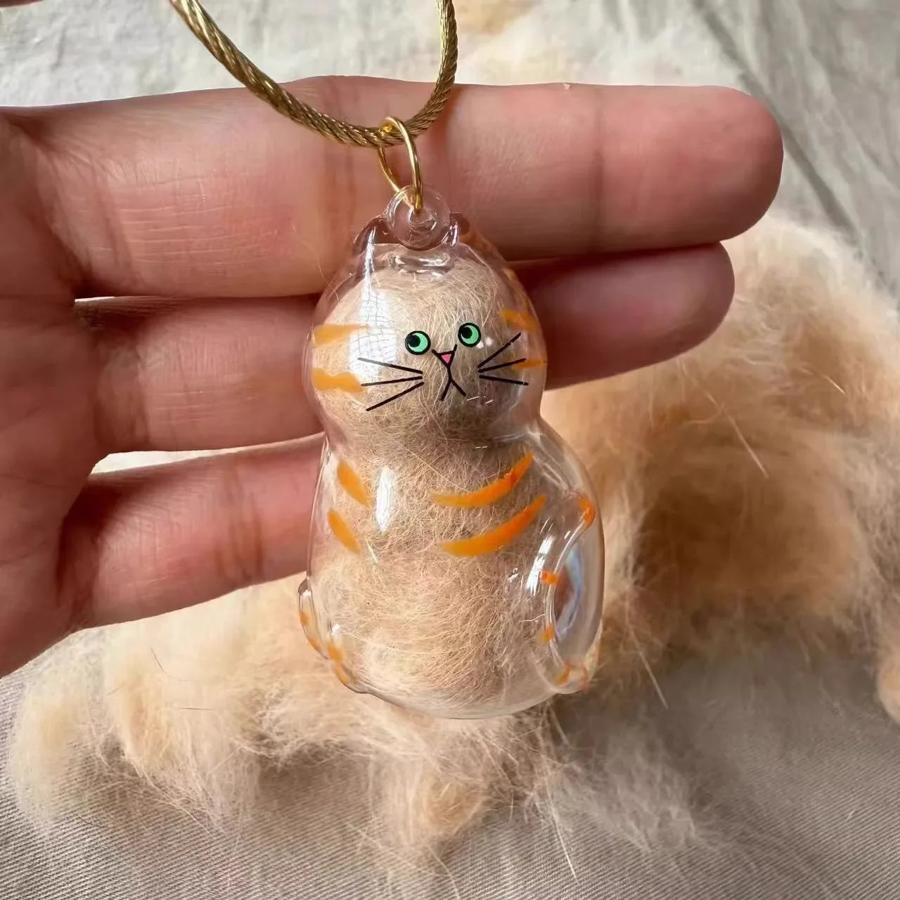Llavero de recuerdo con pelo de mascota