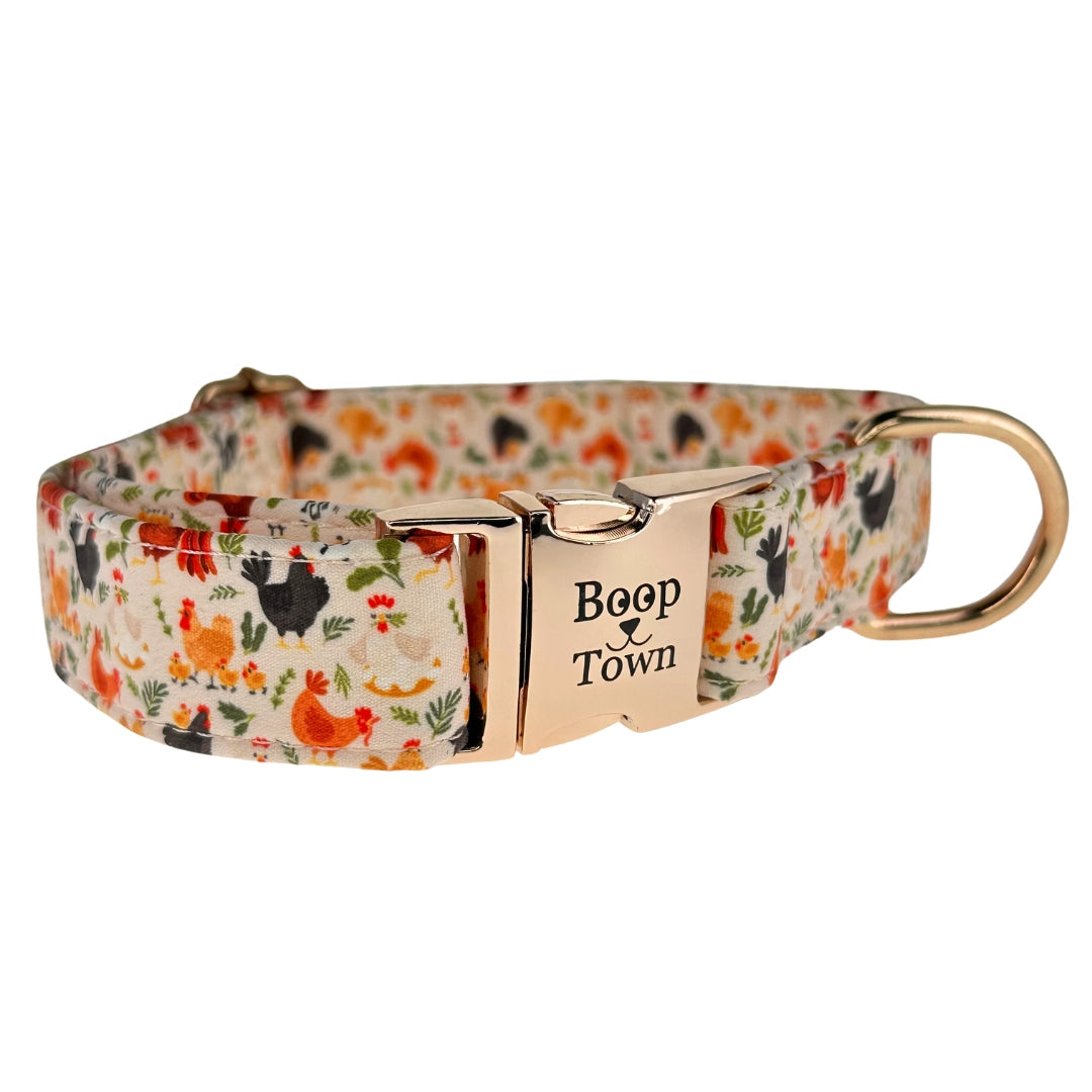 Collier pour chien Boop Town en coton doux – Anti-nœuds et noyau en nylon durable – Boucle à dégagement rapide en métal – Ajustable pour chiens de petite, moyenne et grande taille (XL) – Accents dorés