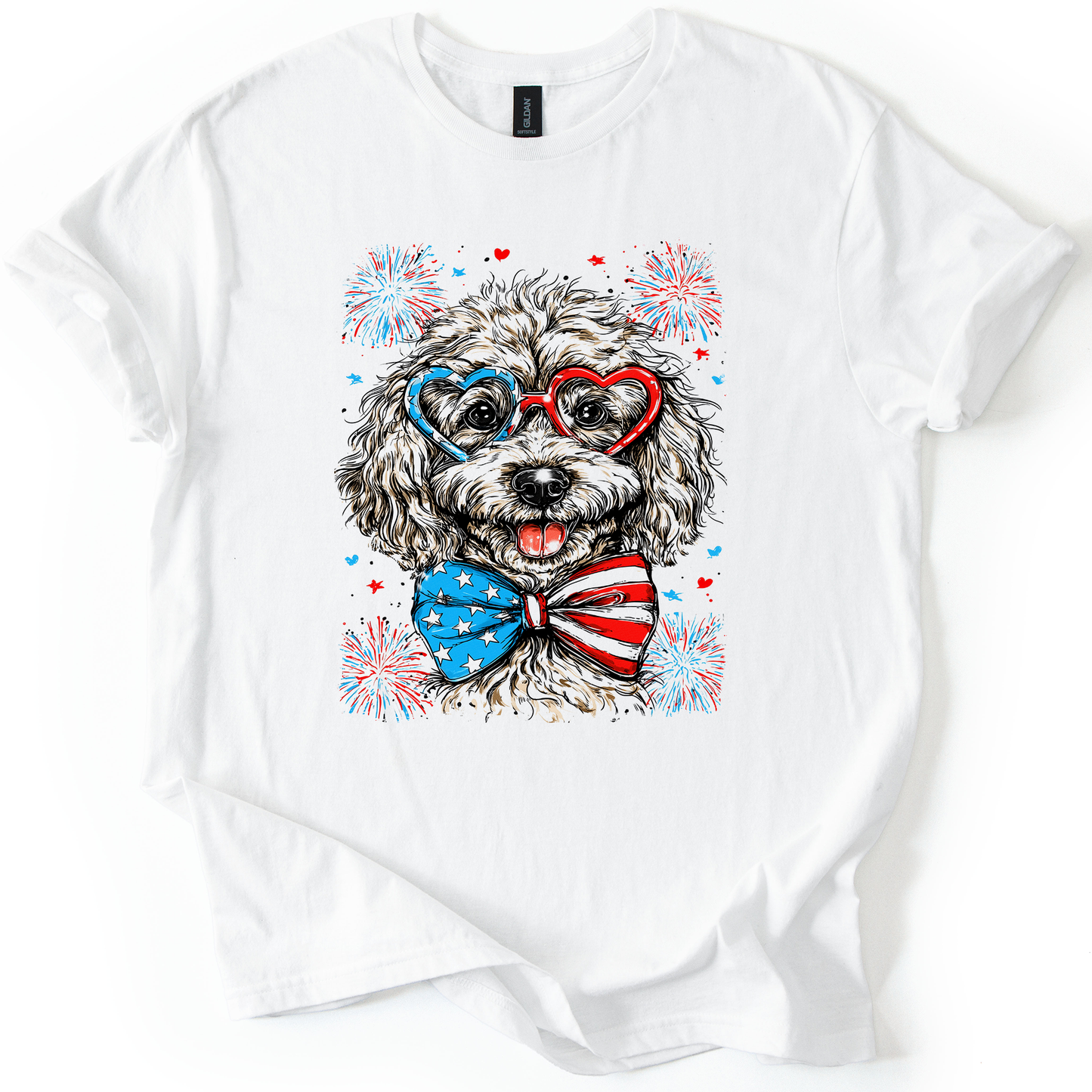 Caniche perro patriótico, EE. UU., América, amante de las mascotas, 4 de julio, camiseta estilo suave