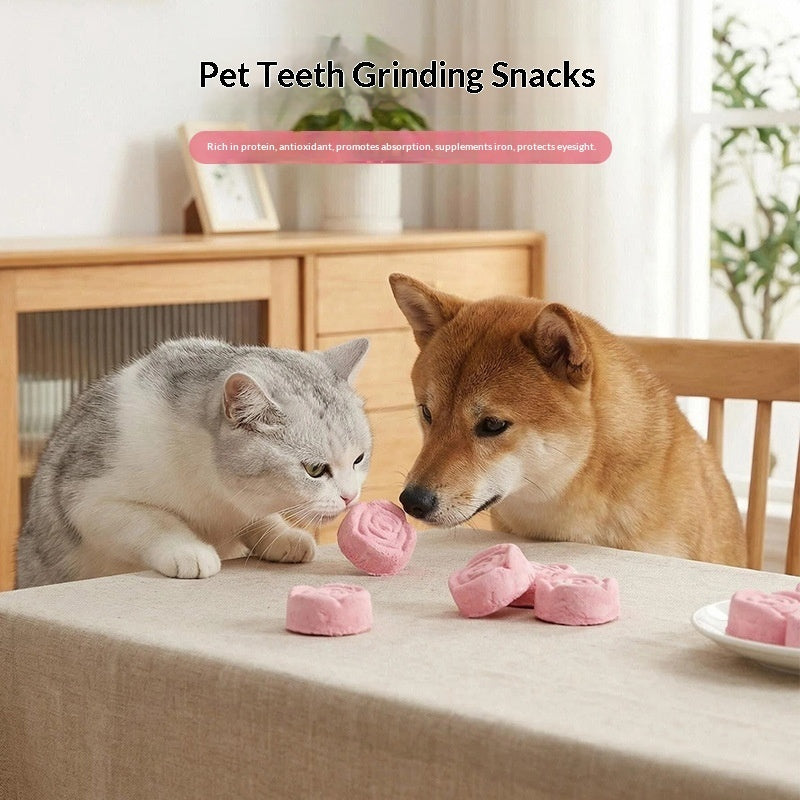 Golosinas para gatos de galletas de arándano y rosa liofilizadas